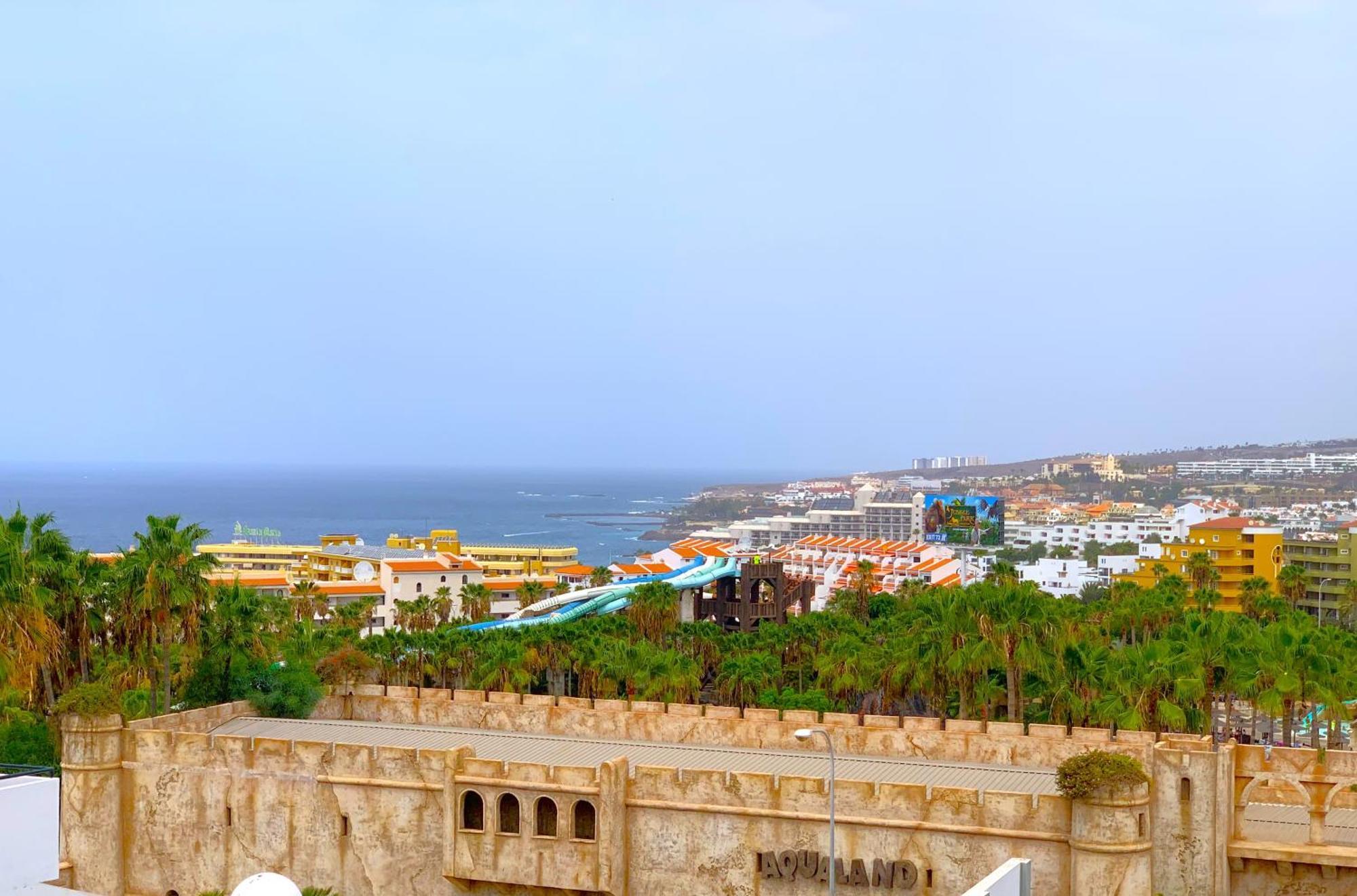 Ocean Breeze And Seaview Resort 아데제 외부 사진